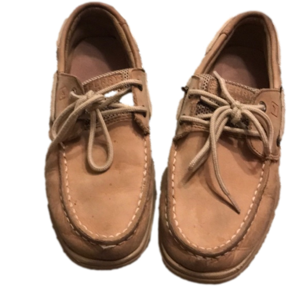 Sperry’s. Girls